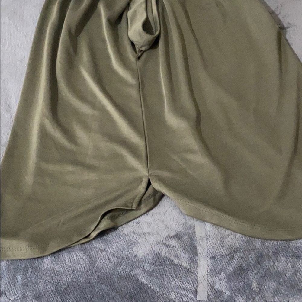 A New Day green blouse - Picture 4 of 5